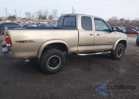 2004 Toyota Tundra Sr5 V8 from USA, damaged, VIN 5TBBT441X4S446940